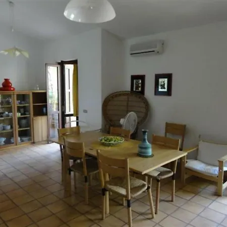 Villa La Pineta Narbolia